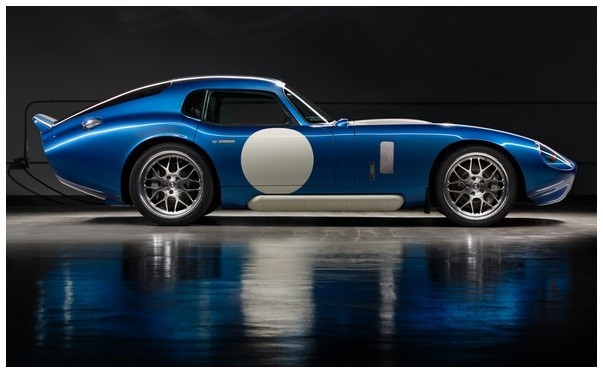 Renovo Coupe