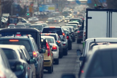 AutoBody-Review.com How to Deal with Holiday Rush Traffic