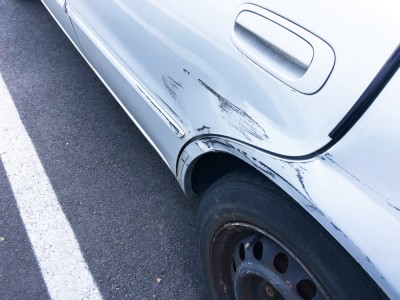 AutoBody-Review how to fix your cars minor scratches 